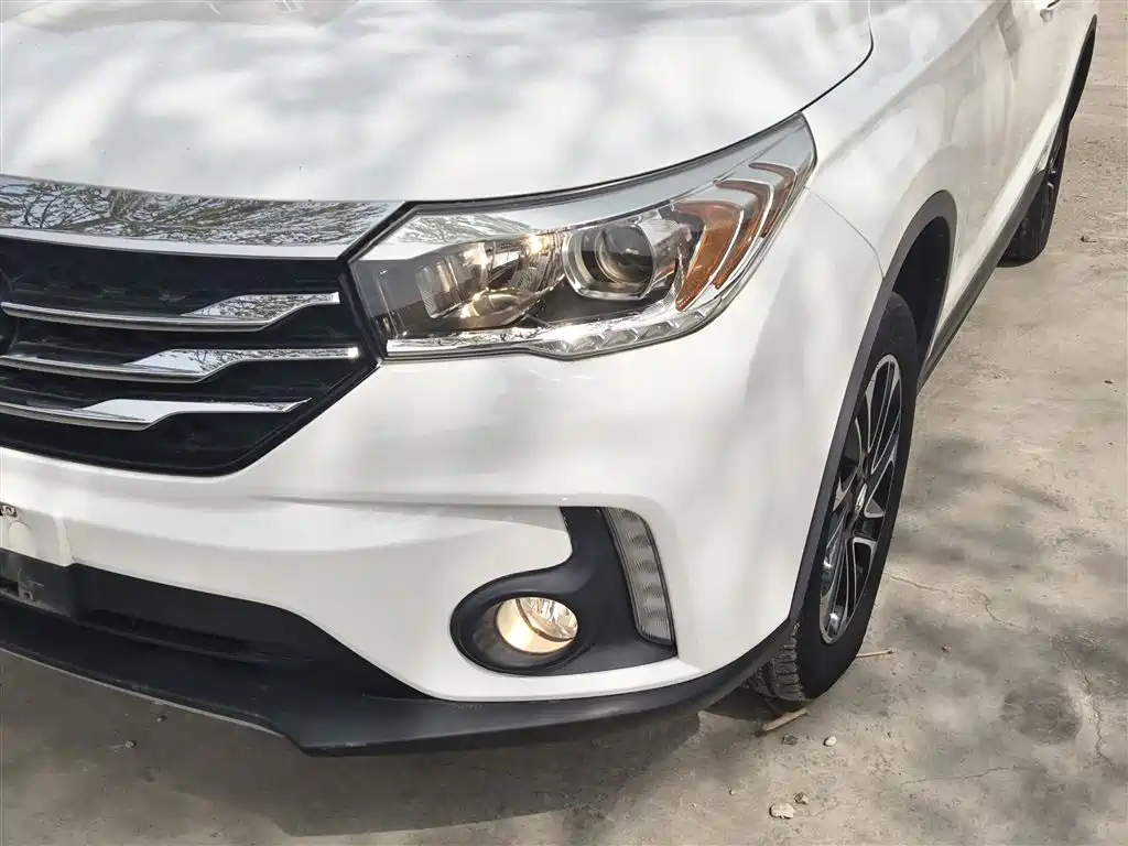 GAC Motor Trumpchi GS4 2017 — фото 24