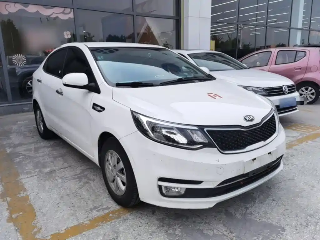 Kia K2 2015