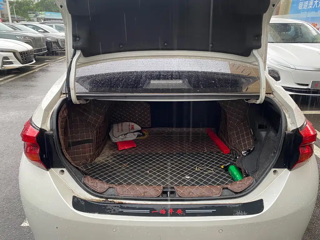 Toyota Levin 2018 — фото 12