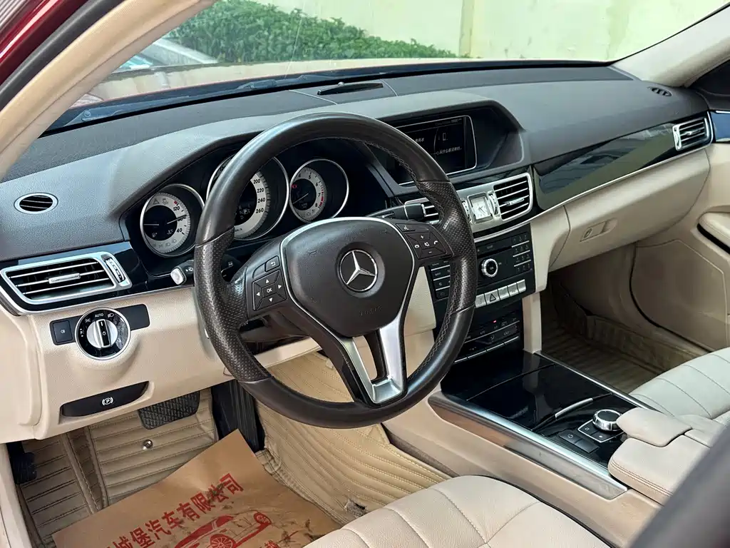 Mercedes-Benz E-Class 2015 — фото 7