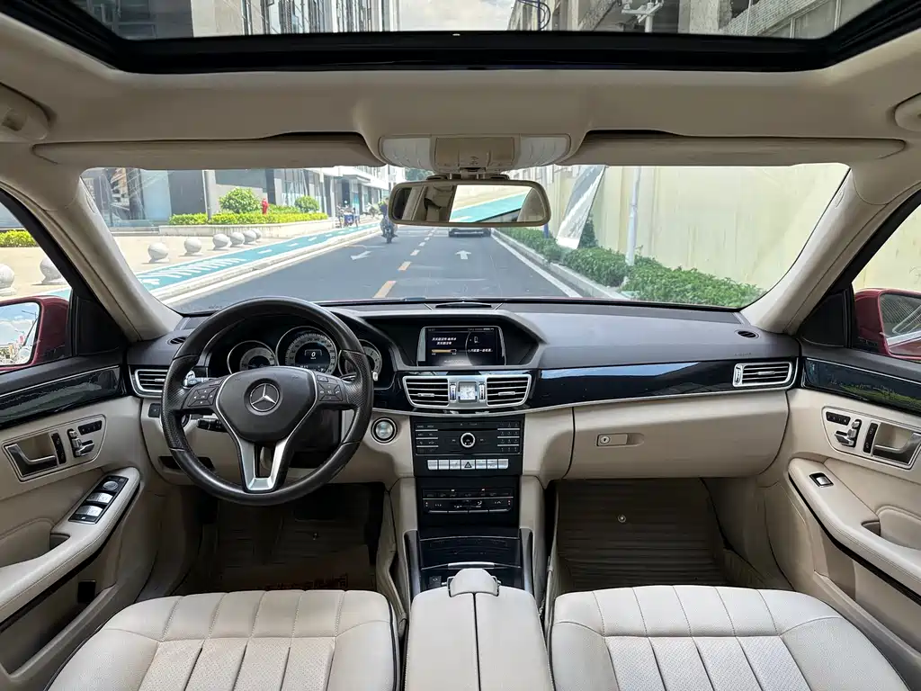 Mercedes-Benz E-Class 2015 — фото 12