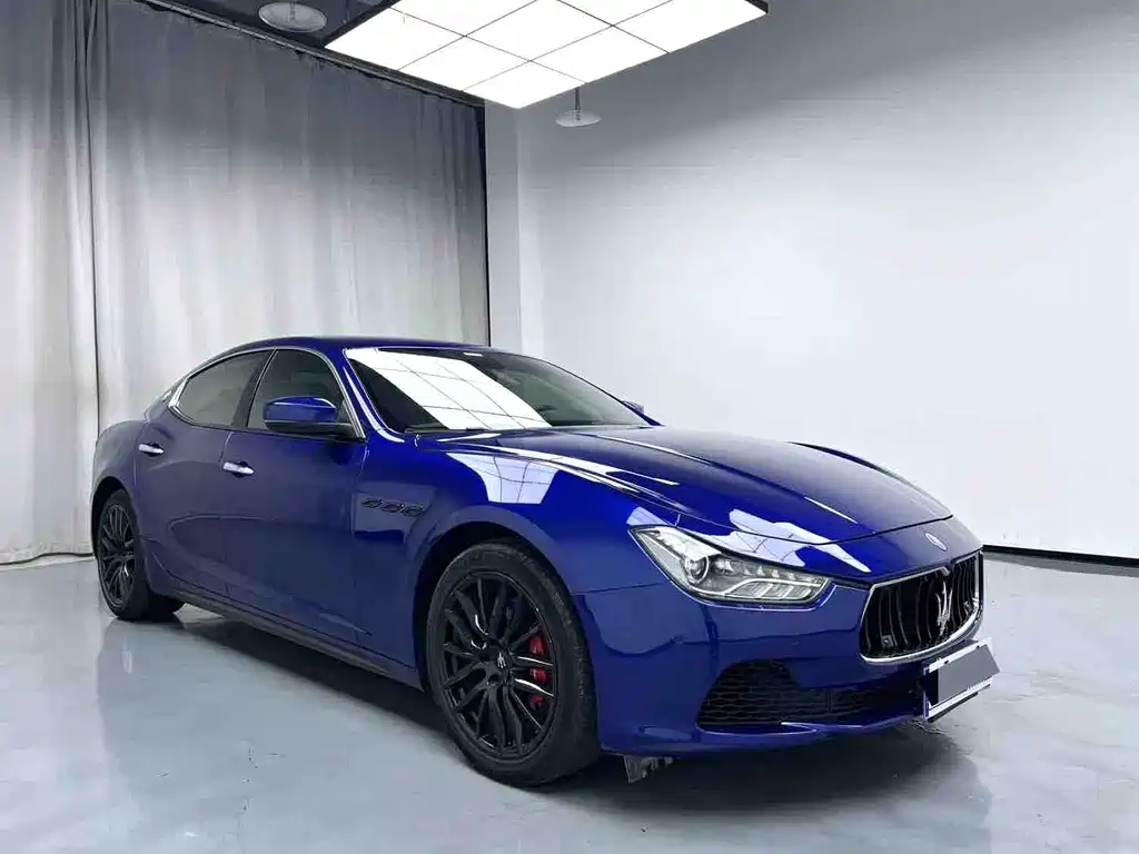 Maserati Ghibli 2017 — фото 4