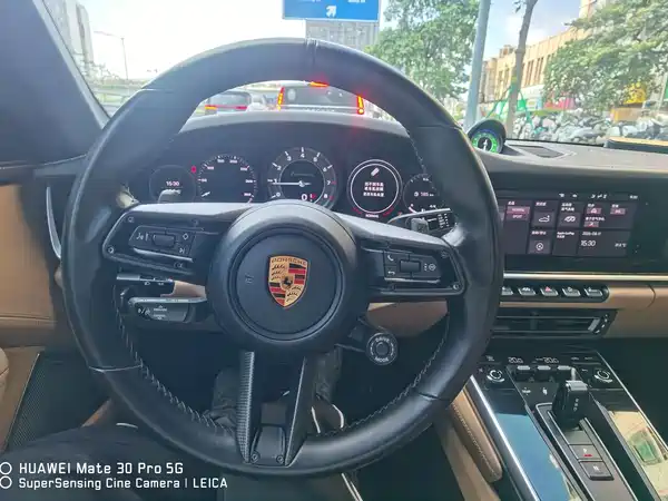 Porsche 911 2021
