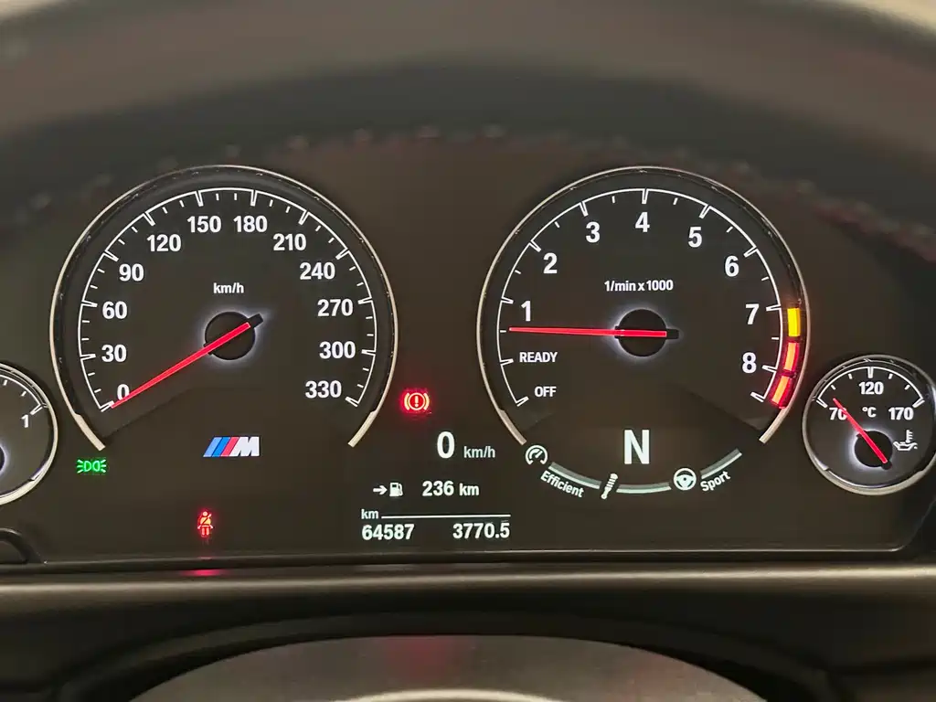 BMW M4 2019 — фото 13