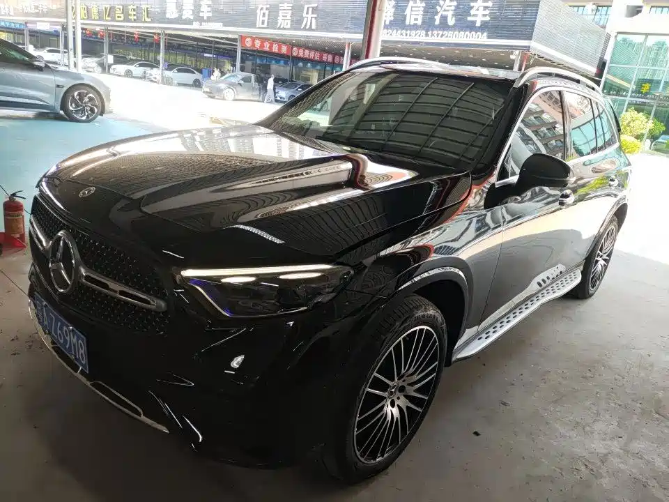 Mercedes-Benz GLC 2023