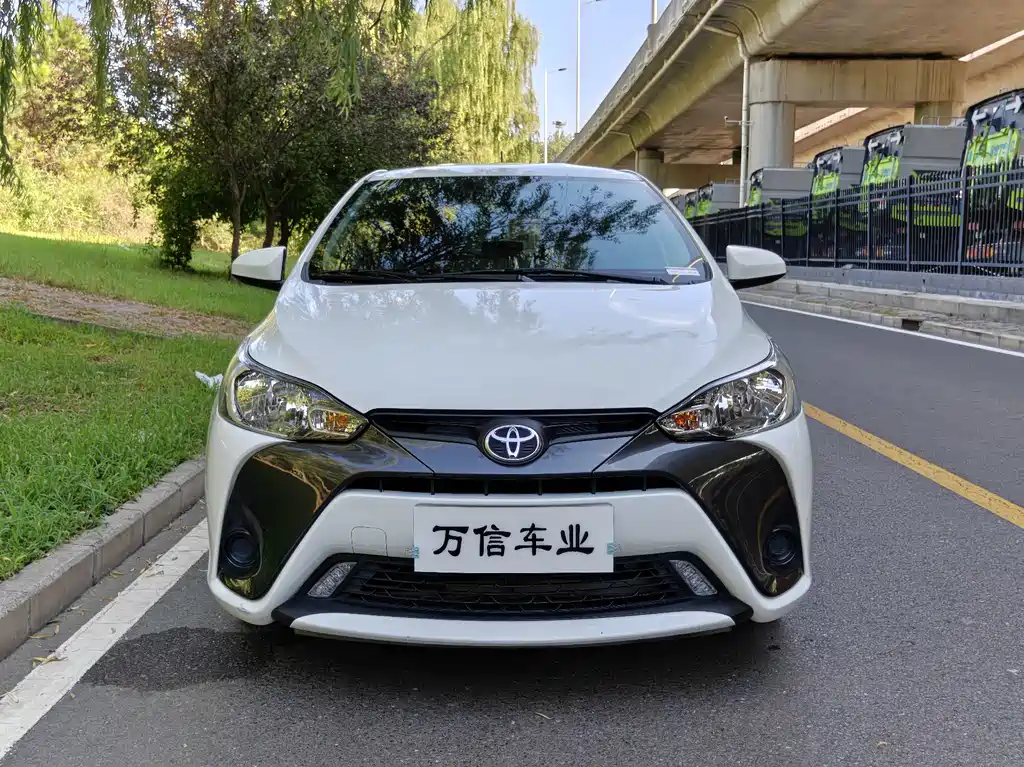 Toyota Yaris L 2020