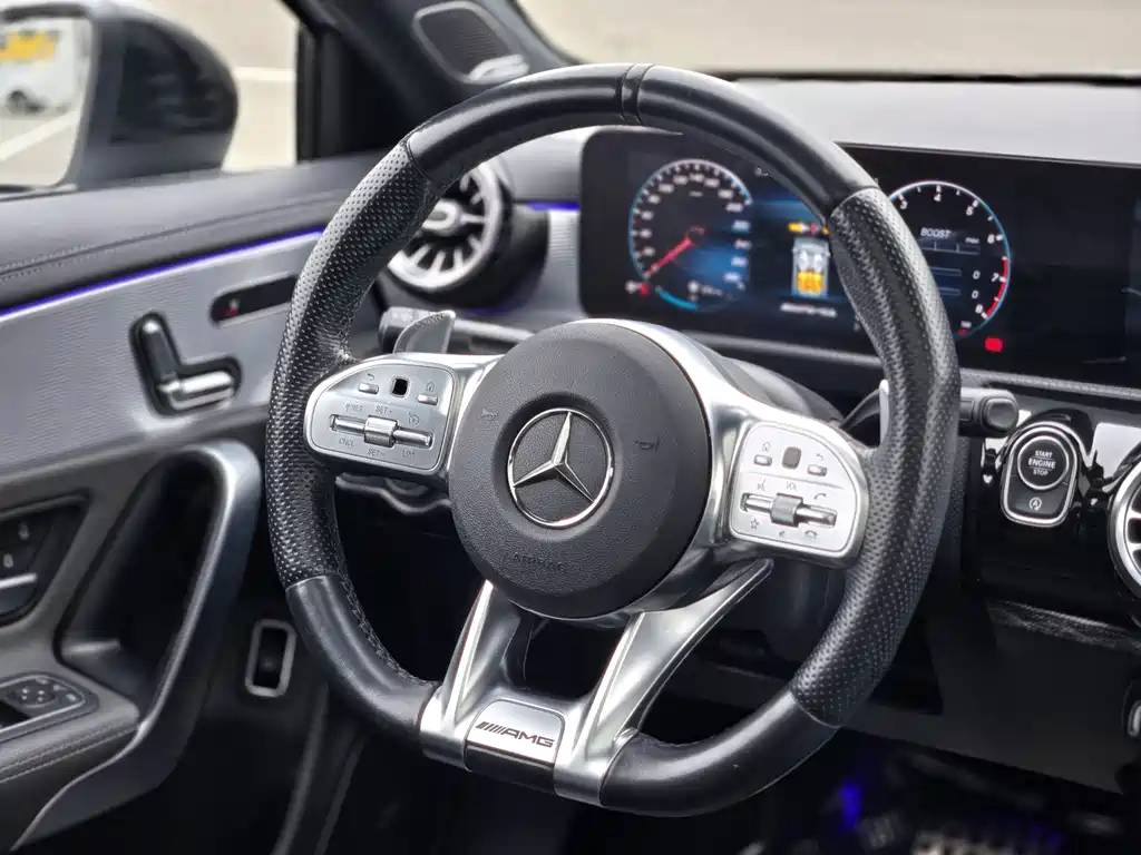 Mercedes-Benz A-Class AMG 2021 — фото 17