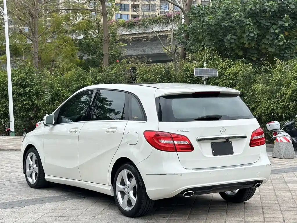 Mercedes-Benz B-Class 2014 — фото 4