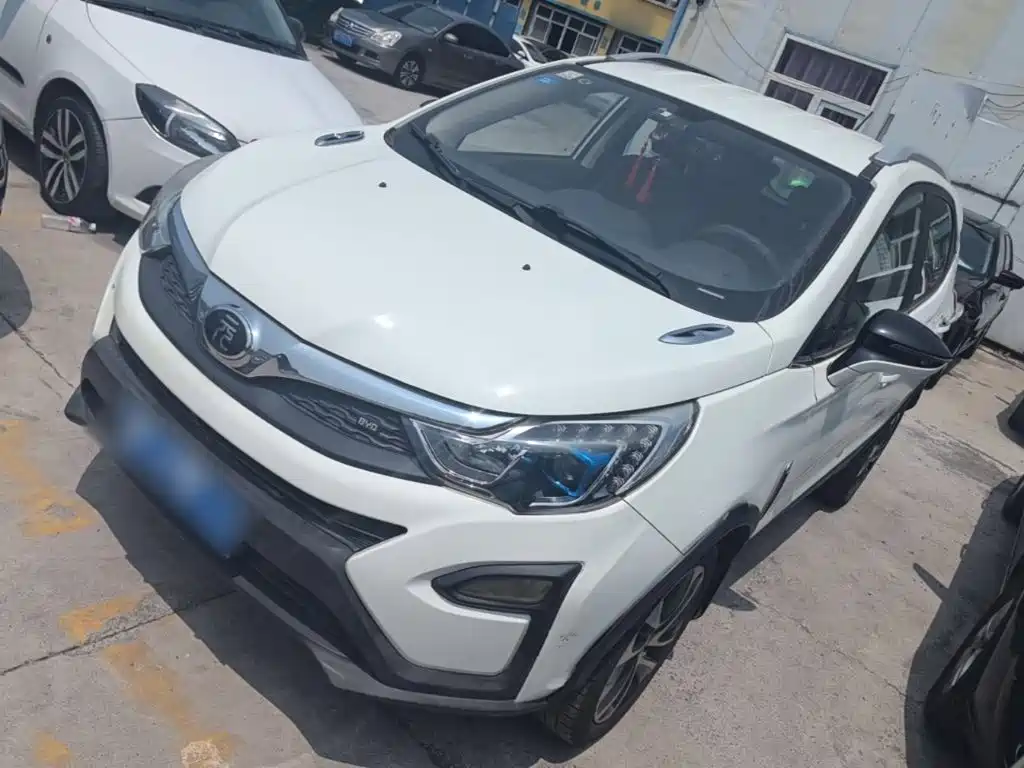 BYD Yuan 2016