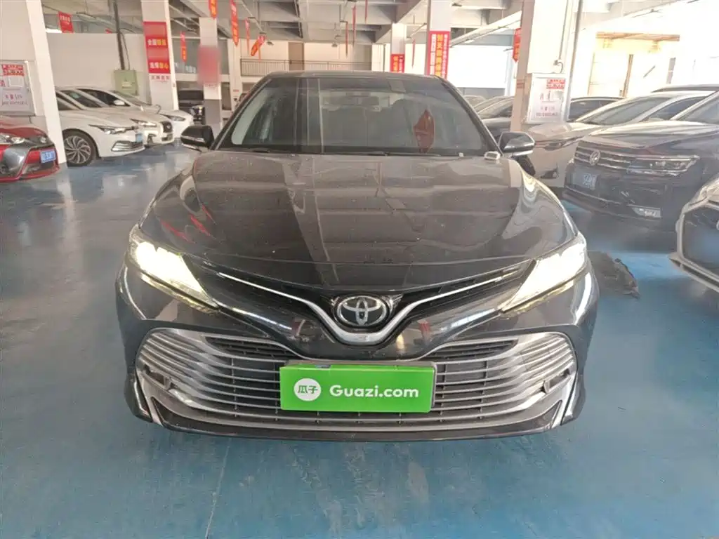 Toyota Camry 2020 — фото 3