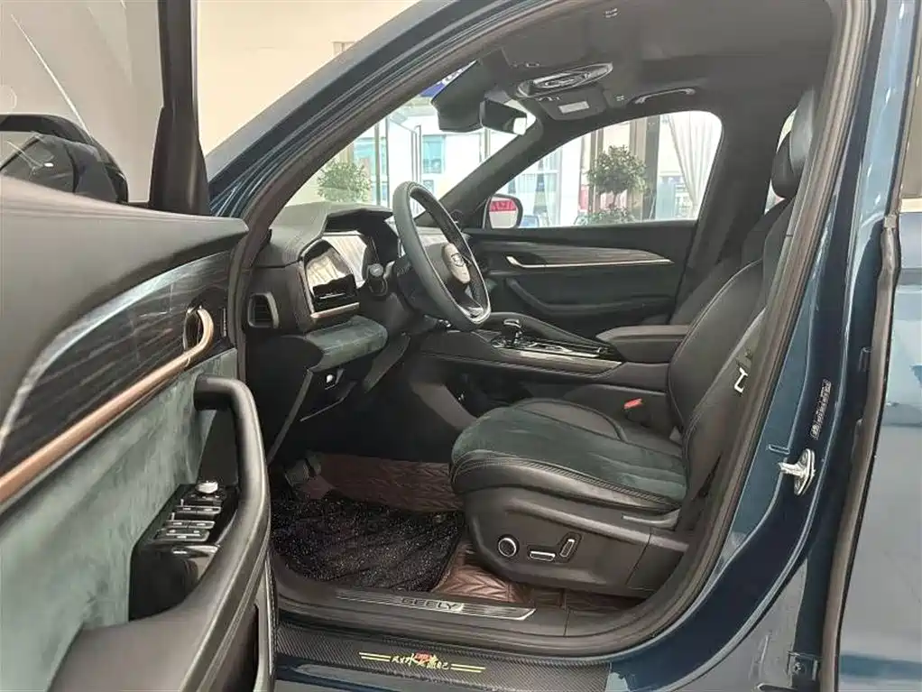 Geely Xingyue L 2022