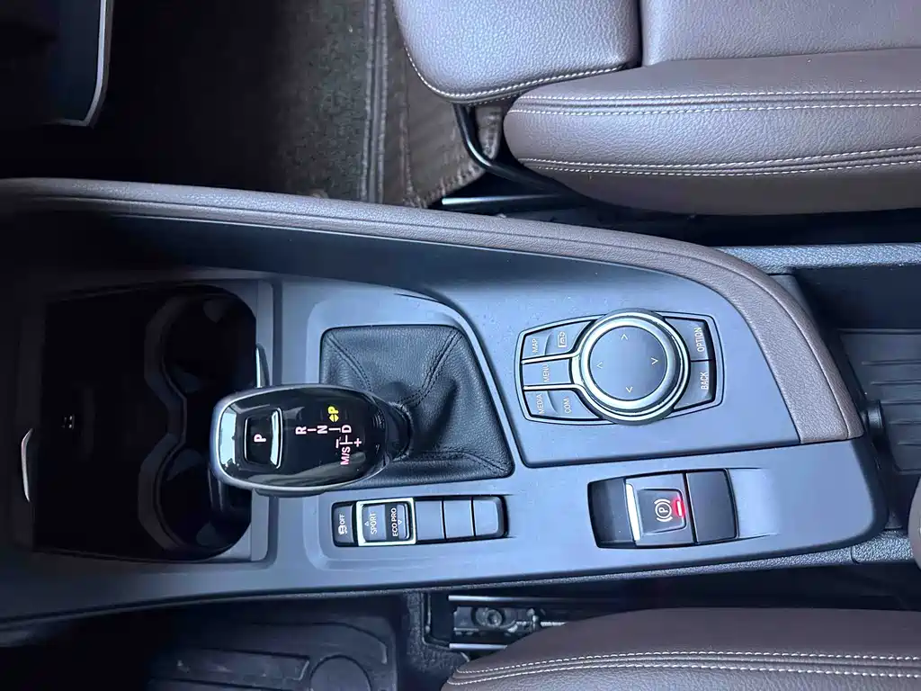 BMW X1 2022 — фото 15