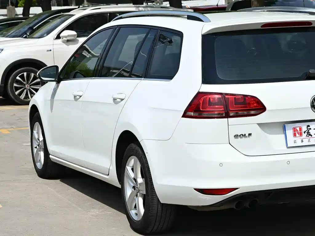 Volkswagen Golf 2015 — фото 10