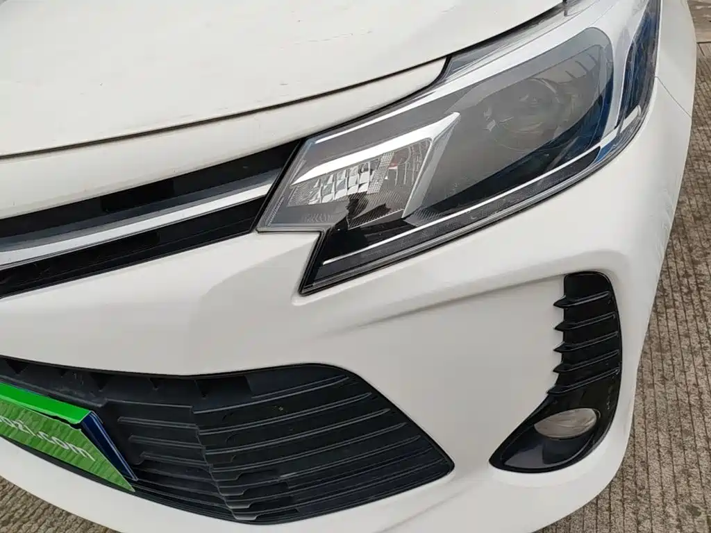 Toyota Vios 2023 — фото 24