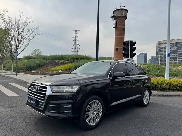 Audi Q7 2016
