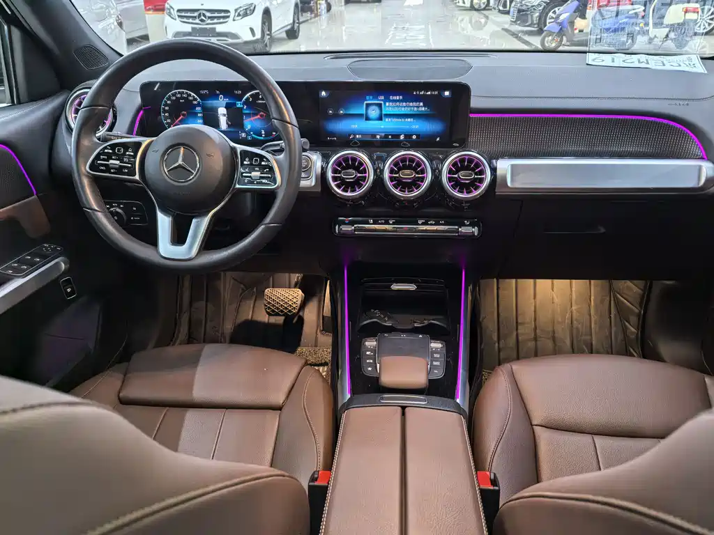 Mercedes-Benz GLB 2022 — фото 16