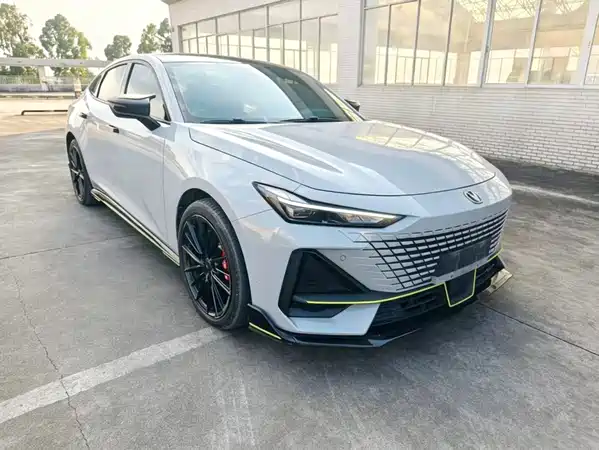 Changan UNI-V 2022