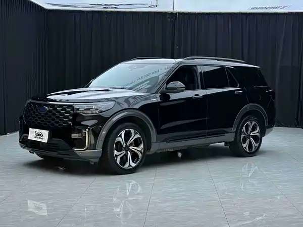 Ford Explorer 2023