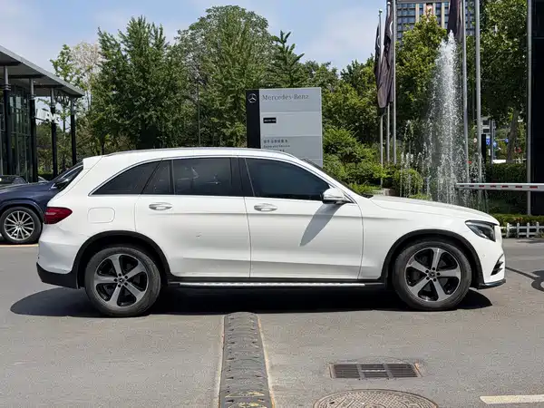Mercedes-Benz GLC 2019