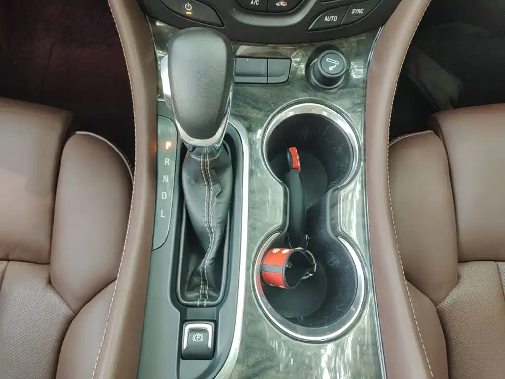 Buick Envision Plus 2015 — фото 14