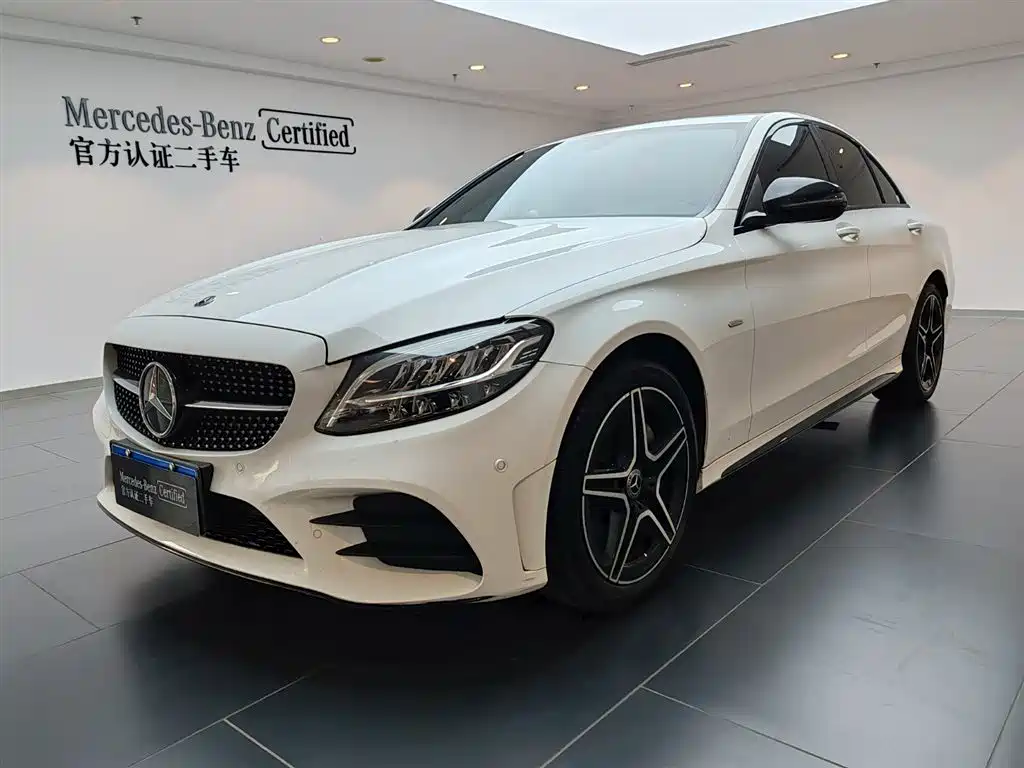 Mercedes-Benz C-Class 2020