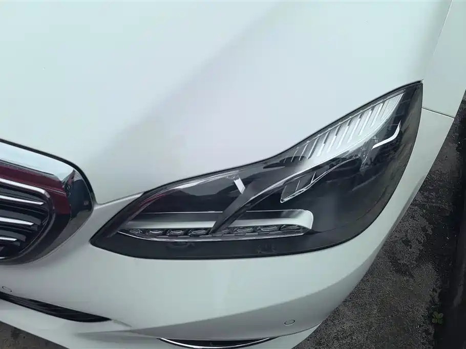 Mercedes-Benz E-Class 2014