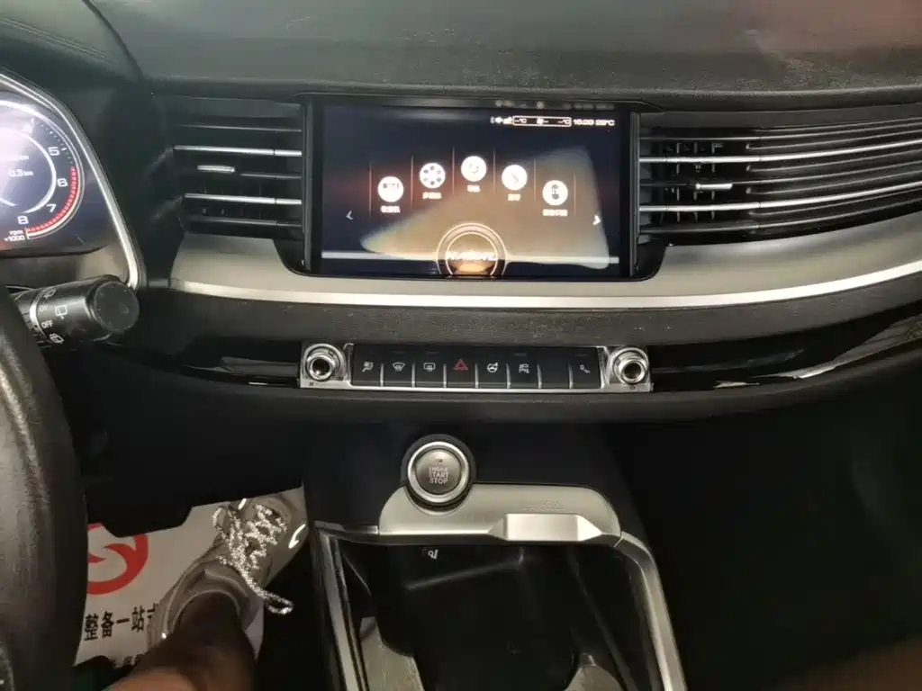 Haval H6 2017 — фото 13