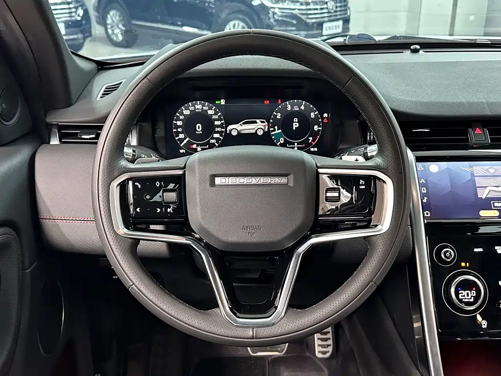Land Rover Discovery Sport 2023 — фото 17