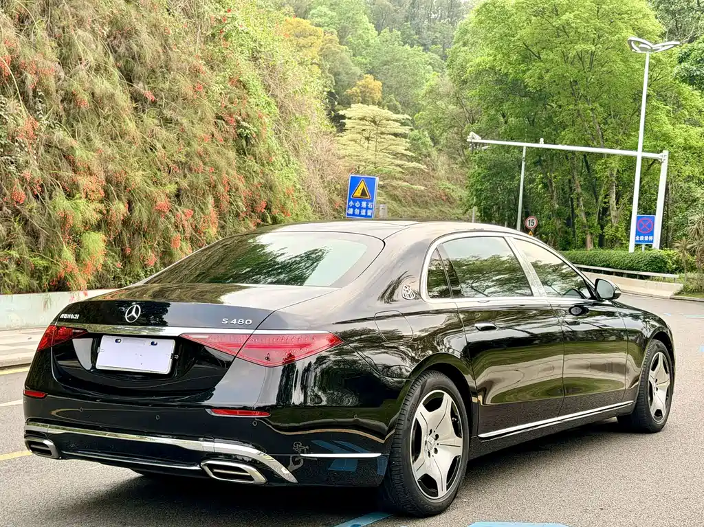 Mercedes-Benz Maybach S-Class 2024 — фото 19