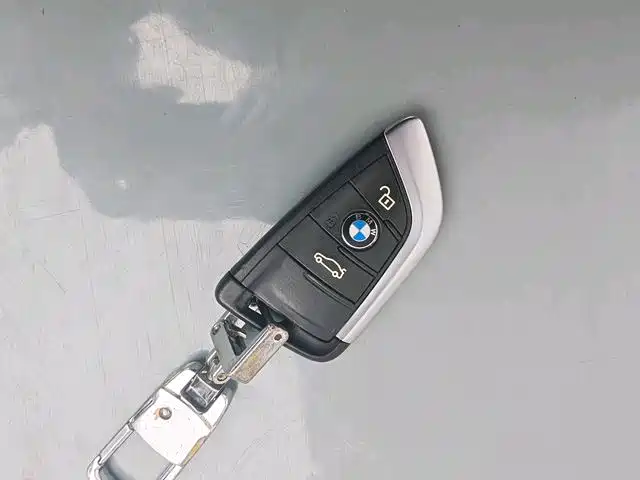 BMW 1 Series 2020 — фото 13