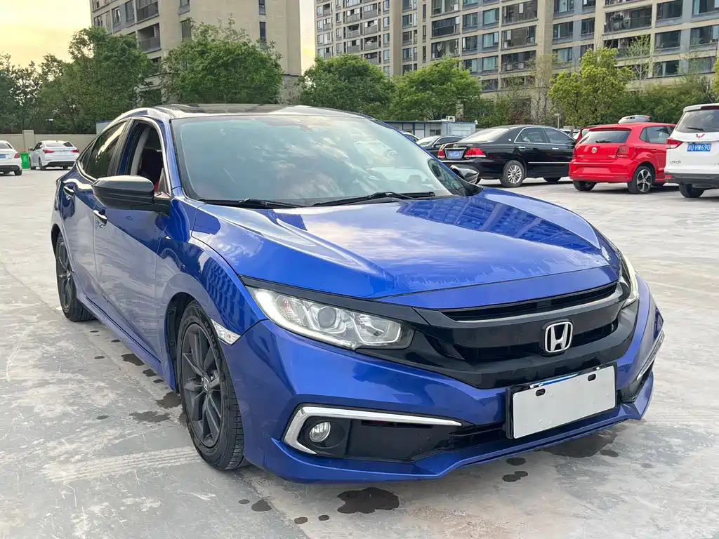 Honda Civic 2019 — фото 3