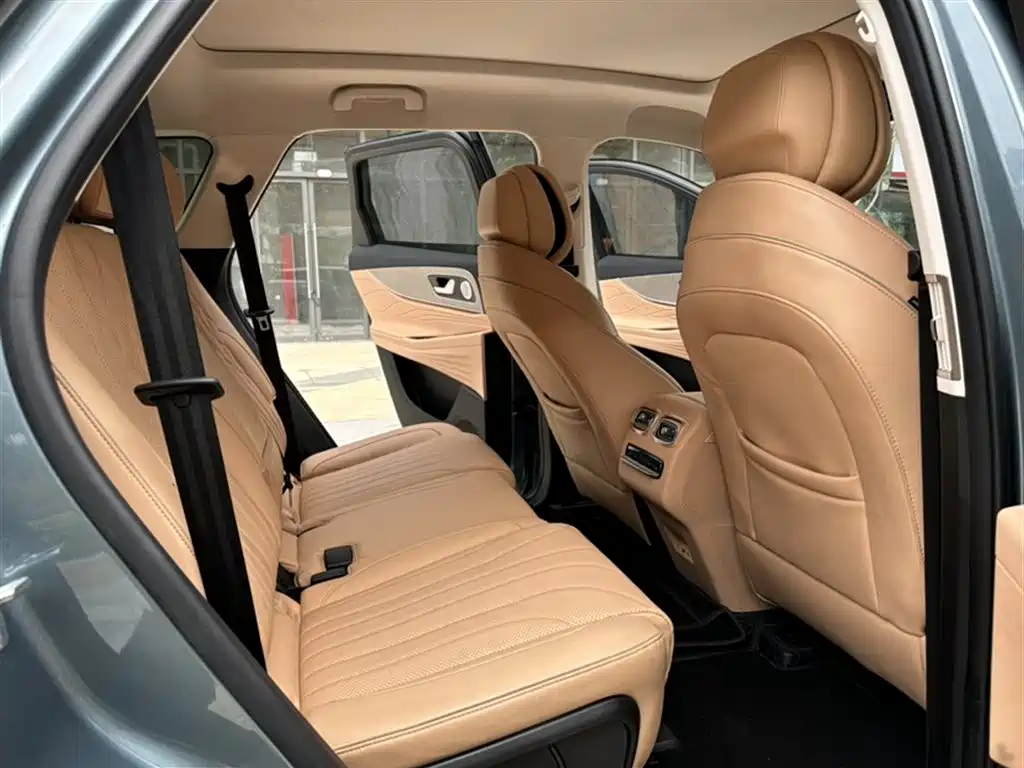 Chery Tiggo 9 2023 — фото 12