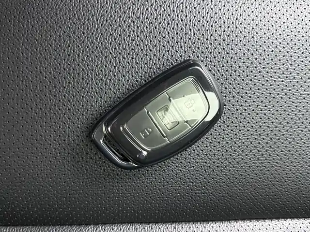 Hyundai Elantra 2019 — фото 20