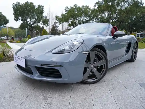 Porsche 718 2022