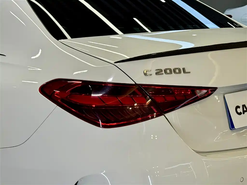 Mercedes-Benz C-Class 2022 — фото 9