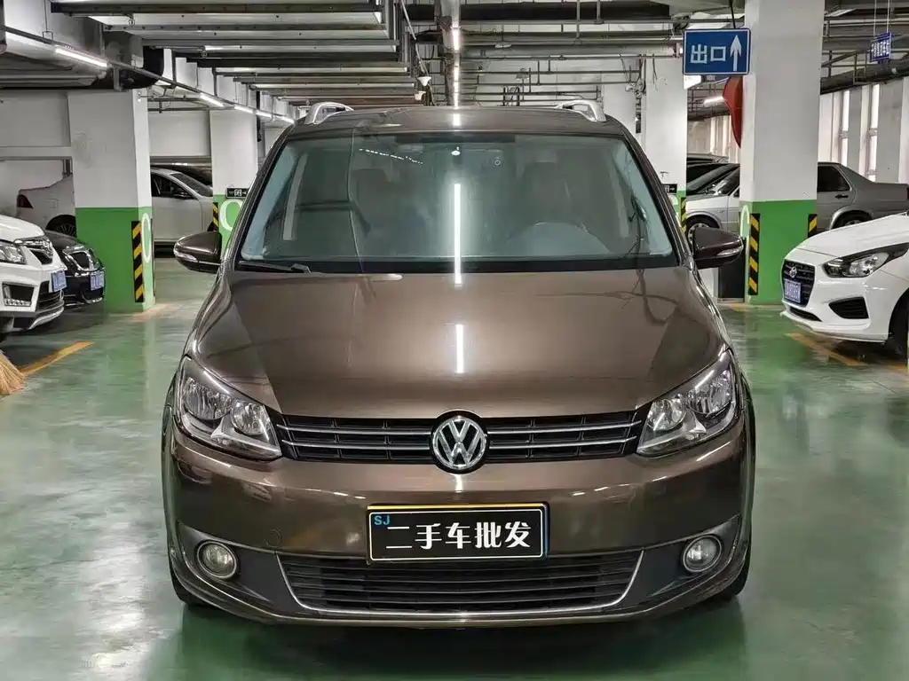 Volkswagen Touran 2014