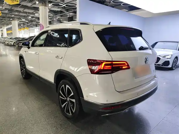 Volkswagen Tharu 2020