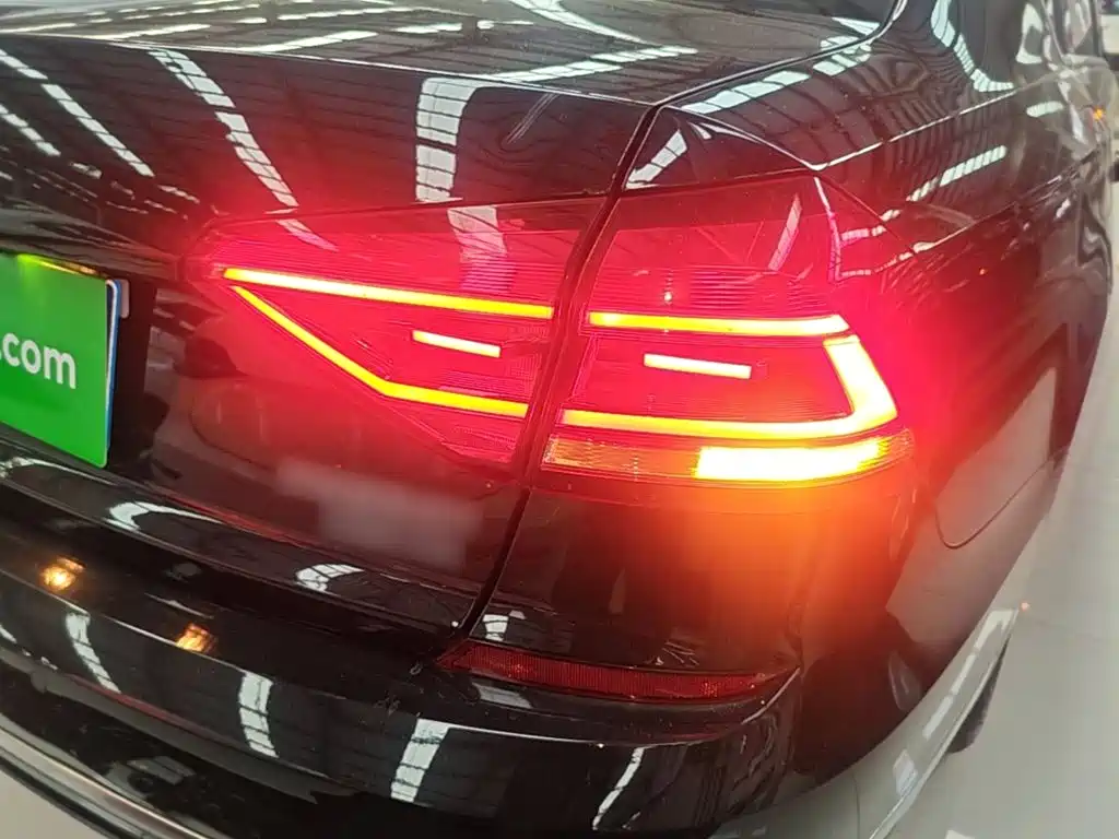Volkswagen Passat 2018 — фото 8