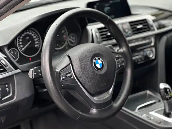 BMW 3 Series 2018