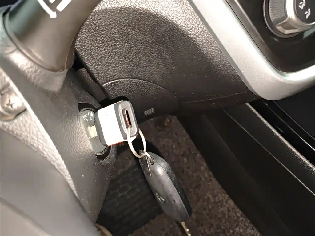 Nissan Tiida 2019 — фото 17