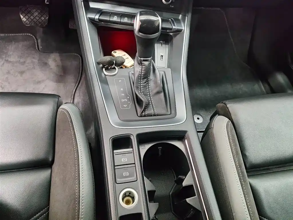 Audi Q3 Sportback 2021 — фото 14