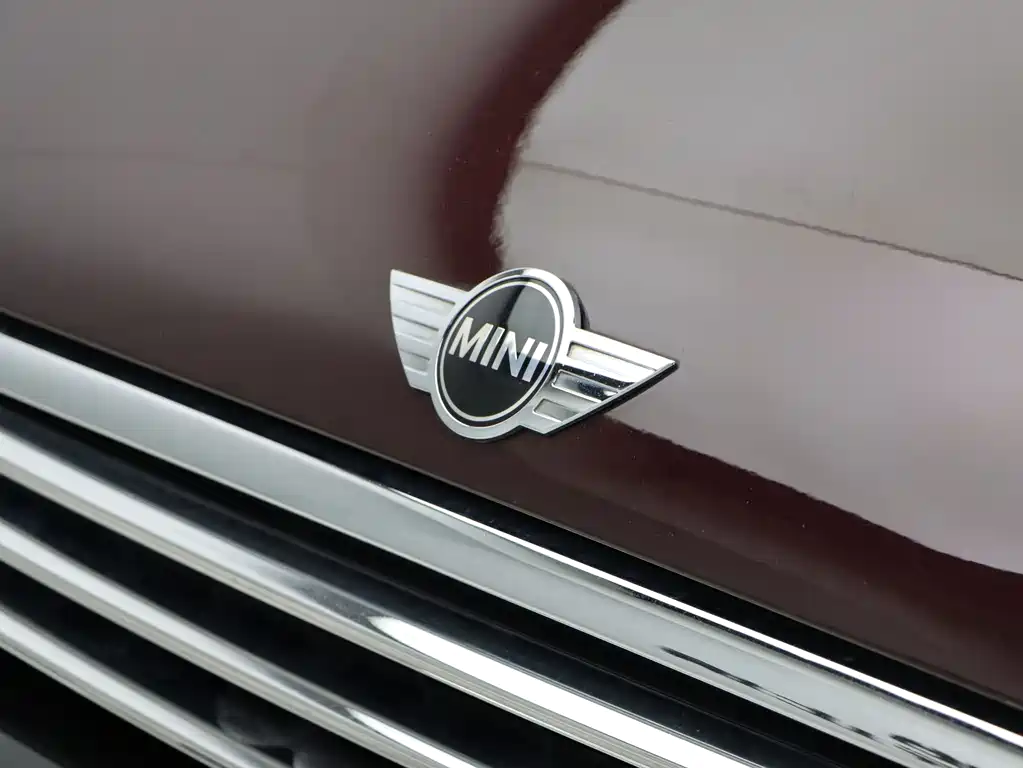 MINI Clubman 2017 — фото 25