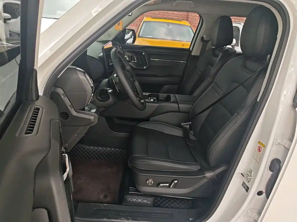 Haval Dog PLUS 2023 — фото 15