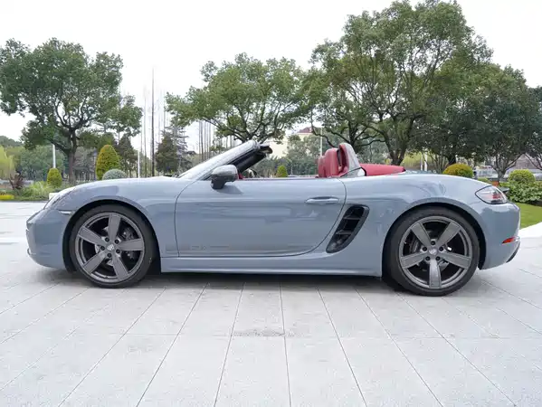 Porsche 718 2022