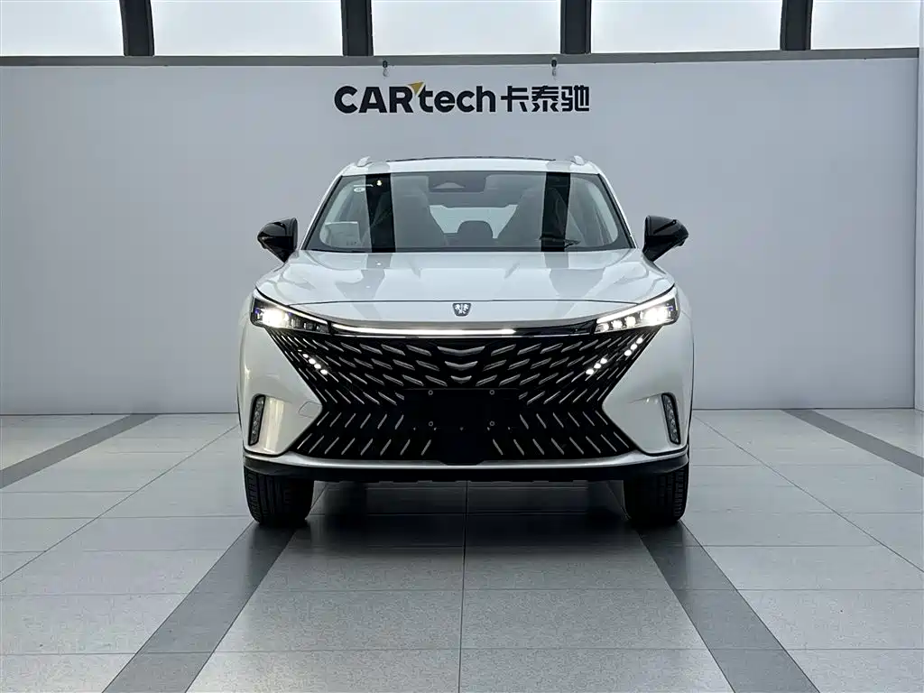 Roewe RX5 New Energy — фото 2