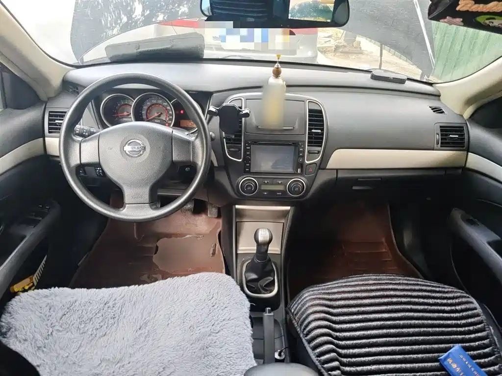 Nissan Sylphy 2015