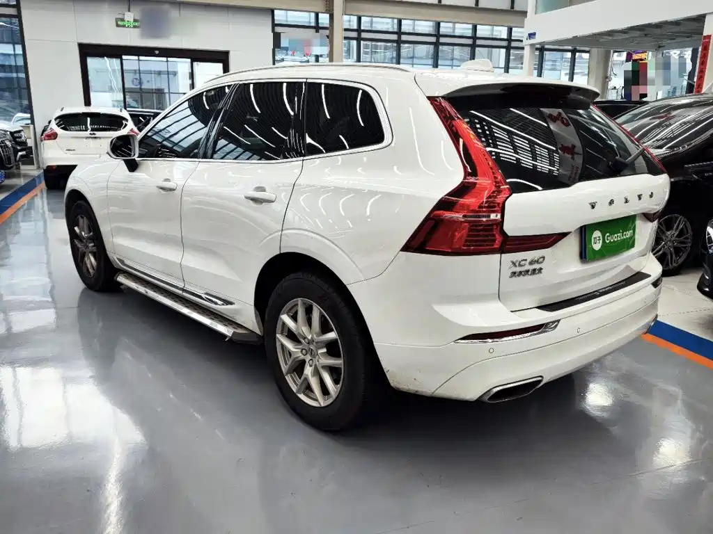 Volvo XC60 2020