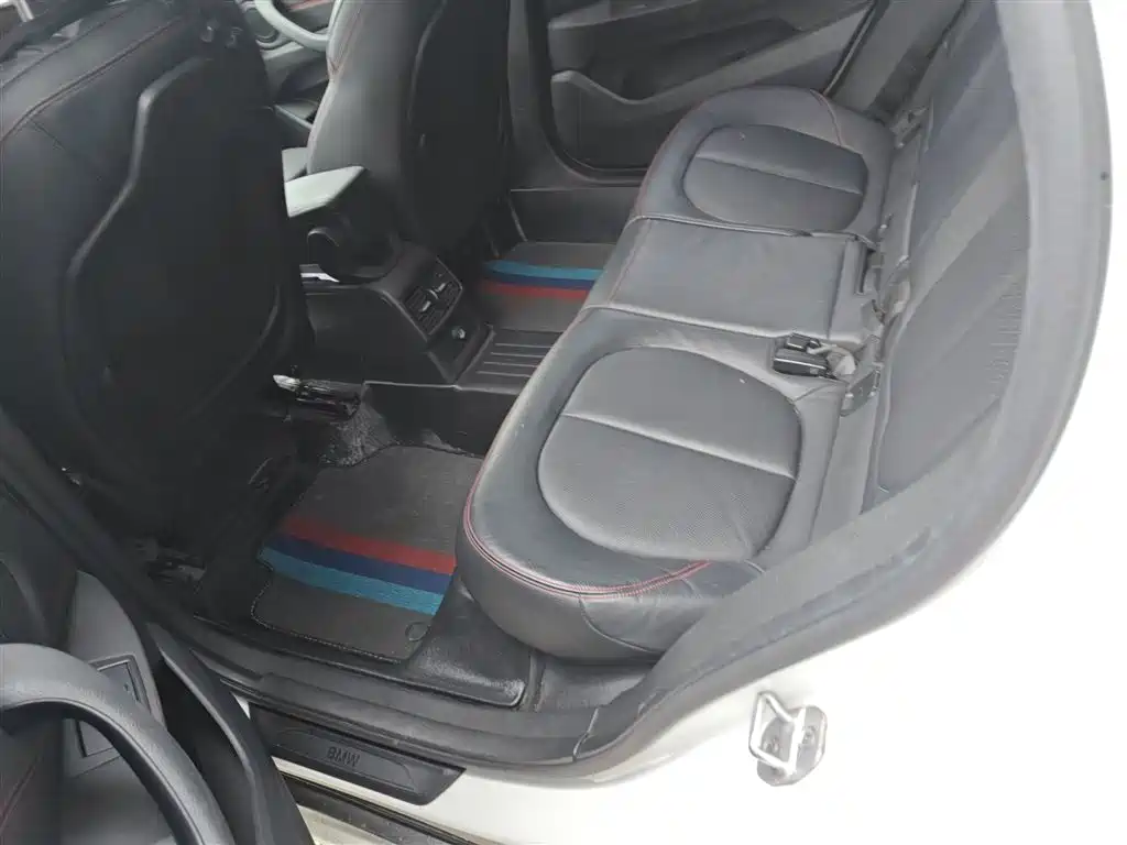 BMW X1 2017 — фото 17