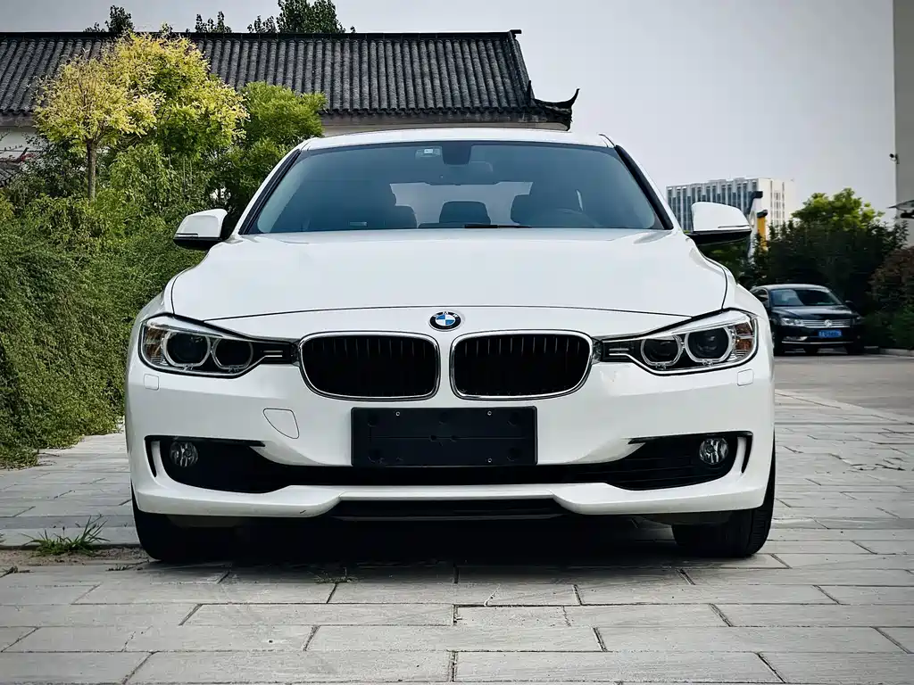 BMW 3 Series 2014 — фото 2