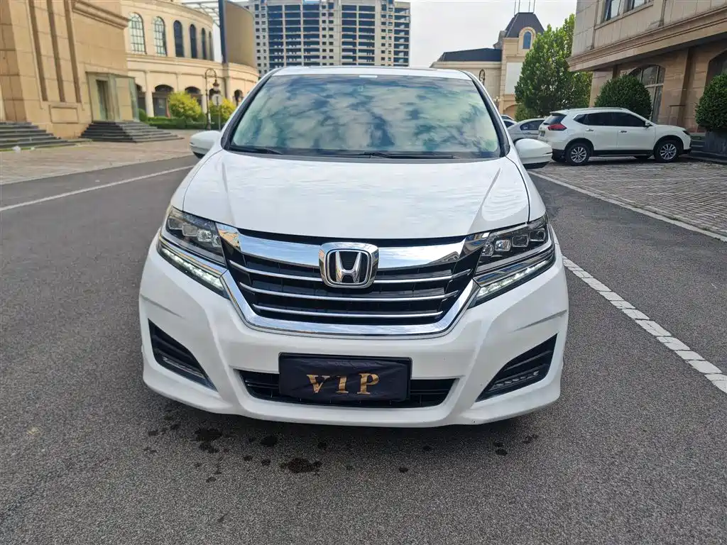 Honda Elysion 2018 — фото 2